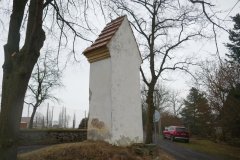 pohled zezadu zprava