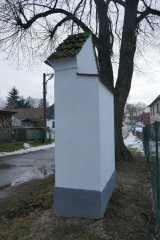 pohled zezadu zprava