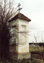 pohled zezadu zleva