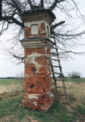 kaplička před opravou