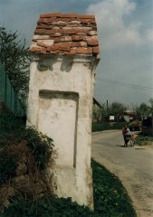 pohled zleva
