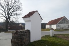 pohled zezadu zprava