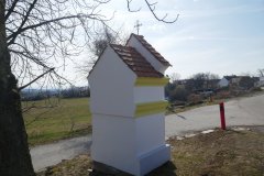 pohled zezadu zleva