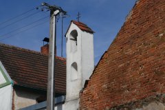 pohled zepředu zprava