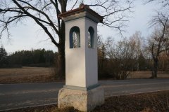 pohled zezadu zprava