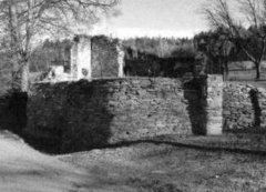 zřícenina kaple