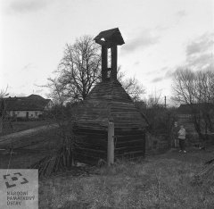 starší foto zvoničky