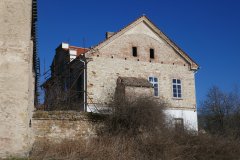 pohled zepředu zprava
