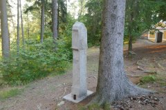 zastavení křížové cesty - pohled zezadu zprava