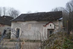 pohled zepředu zprava
