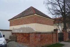 pohled zezadu zleva