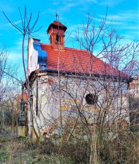 pohled zprava