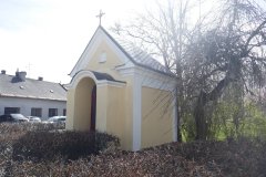 pohled zepředu zprava