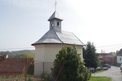 pohled zezadu zleva