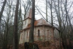 pohled zezadu zprava