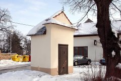 pohled zepředu zleva