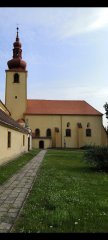 pohled zprava