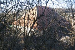 pohled zezadu zprava