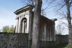 pohled zezadu zprava