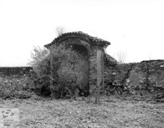 kaplička před opravou