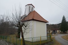 pohled zezadu zprava