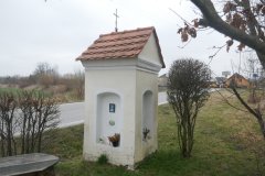 pohled zezadu zprava
