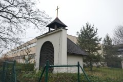 pohled zepředu zprava