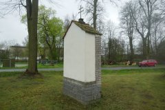 pohled zezadu zleva