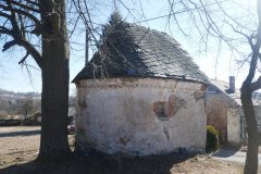 pohled zezadu zleva
