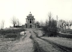 hrobka před zbořením