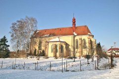kostel Nejsvětější Trojice postavený na místě bývalého kláštera