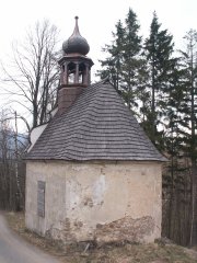 pohled zezadu zprava