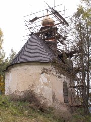 pohled zezadu zleva
