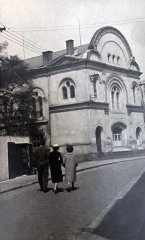 starší foto synagogy