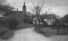 starší foto kostela