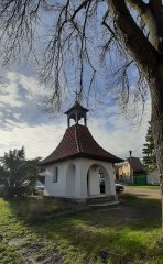 pohled zepředu zleva