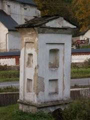 pohled zezadu zprava