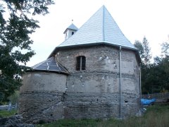 pohled zezadu zprava
