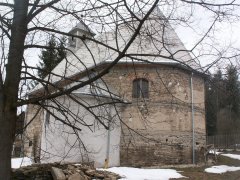 pohled zezadu zprava