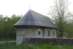 pohled zezadu zleva