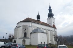 pohled zezadu zleva