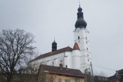 pohled zepředu zleva