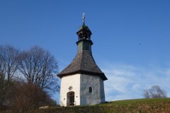 pohled zepředu zprava