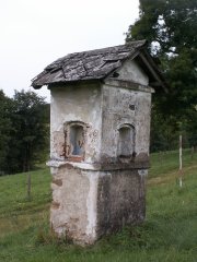 pohled zezadu zprava