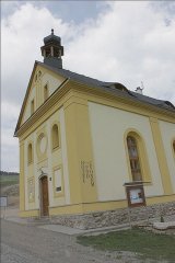 pohled zepředu zprava
