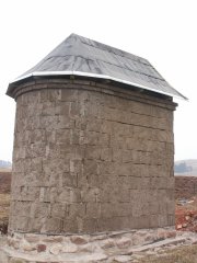 pohled zezadu zleva