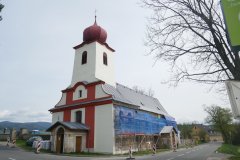 pohled zepředu zprava