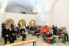 pohled do interiéru - přední část