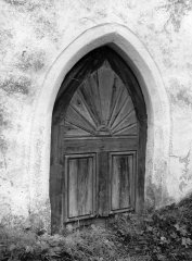 vchod do kostela
