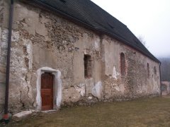 pohled na pravou stěnu